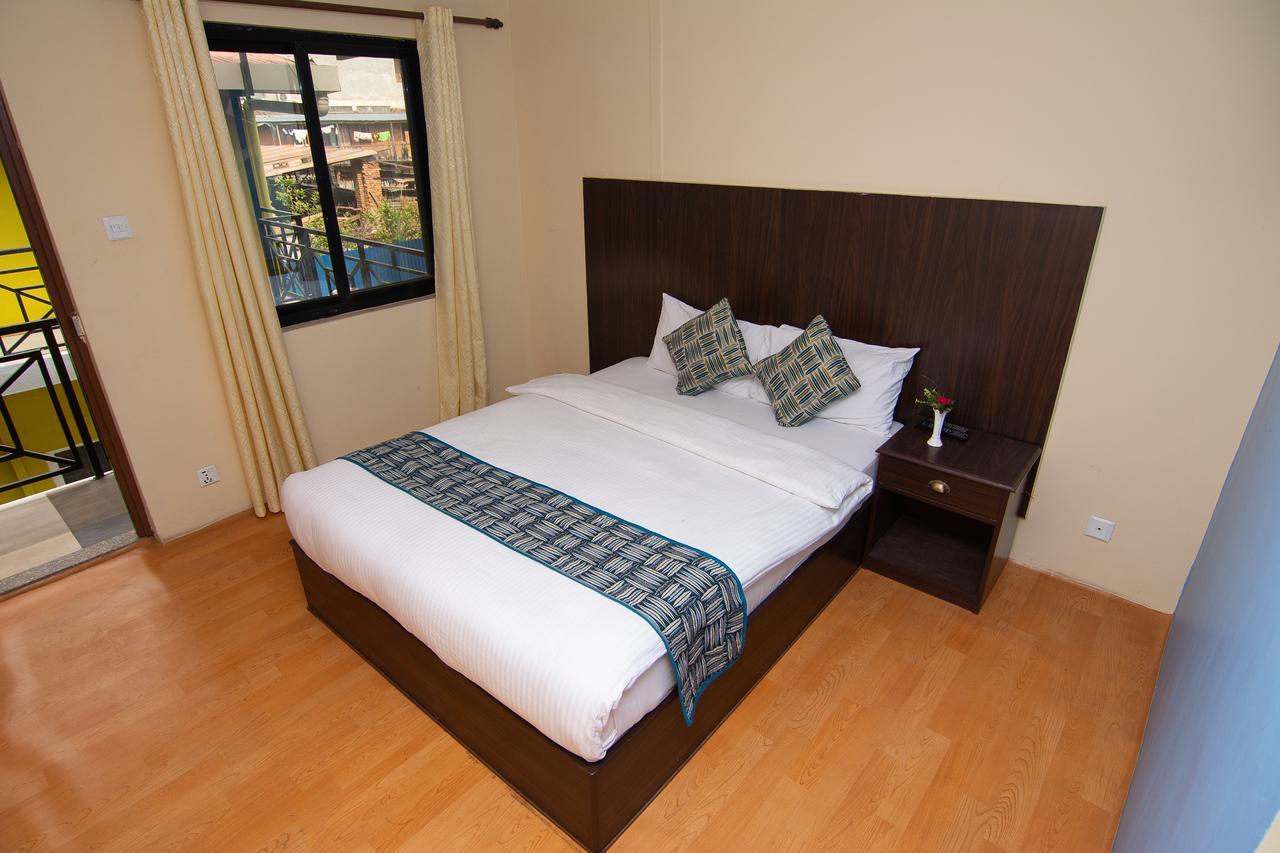 Hotel Dine & Dream Kathmandu Buitenkant foto